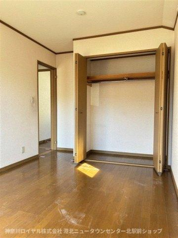 洋室6.8帖