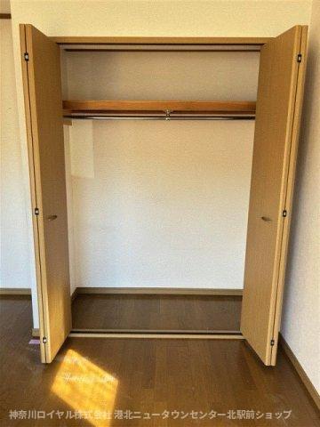 洋室6.8帖