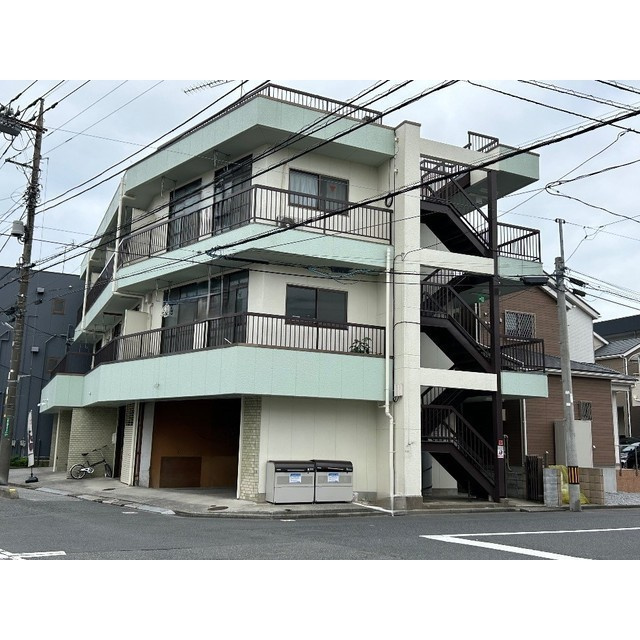 コーポアイの外観