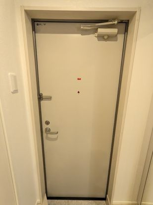 ハーモニーテラス草薙町Ⅱの玄関