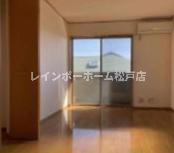 ムジカーザ仲介手数料（賃料の1.10ヵ月）の50％OFF対象物件！の居間・リビング|使いやすいリビングです