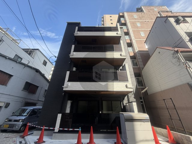 F Scemando SEAMの外観