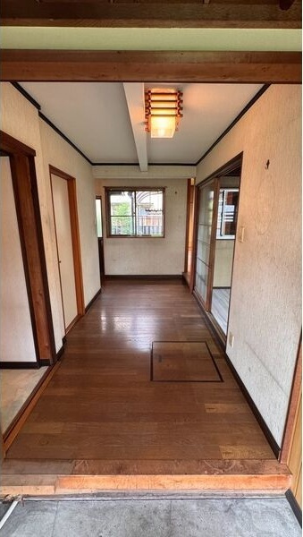 東海市養父町漁脇の一戸建ての玄関