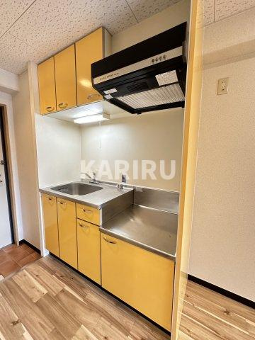 h's(ヒーズ)のキッチン