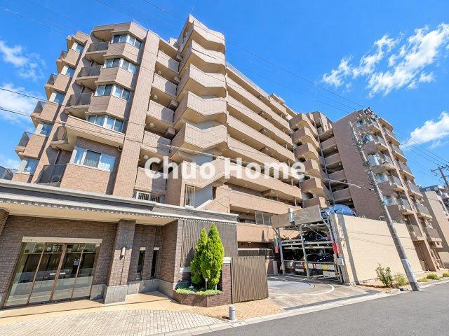 ナイスブライトピア北千住の外観|2012年3月築。ペットの飼育可能マンションです。