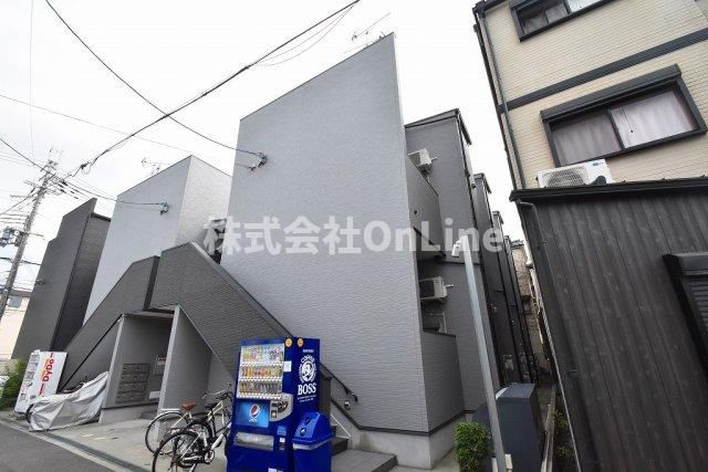 クロスレジデンス放出の外観
