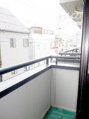 ガーデンハウス三軒茶屋 のバルコニー