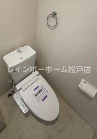 仲介手数料（賃料の1.10ヵ月）の50％OFF対象物件！のトイレ|※同施工参考写真