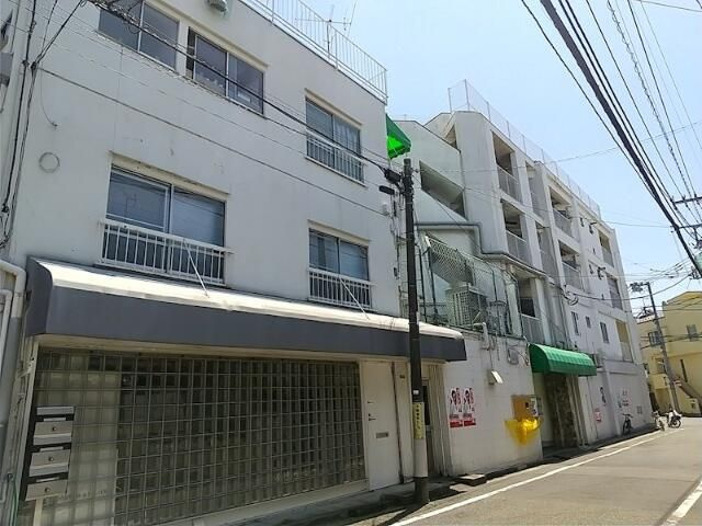 丸忠マンションの外観