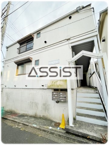 メゾンしなののエントランス