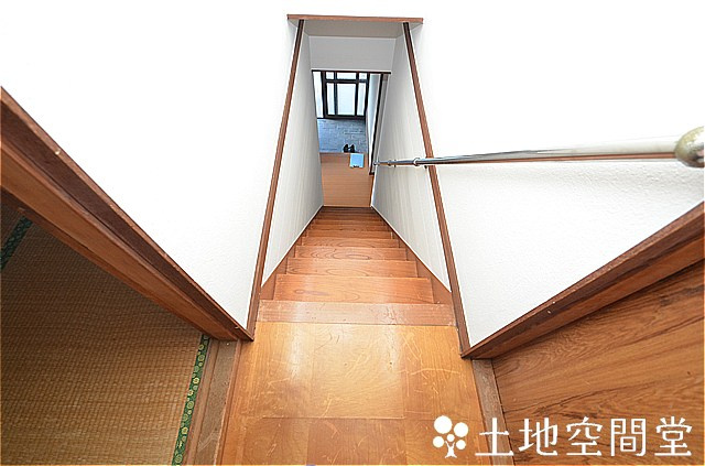 蓮華寺3丁目貸家のその他|階段