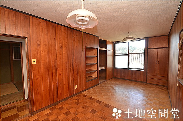 蓮華寺3丁目貸家の洋室|2階　洋室9.0帖