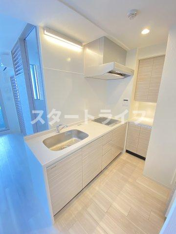 大阪市淀川区東三国５丁目の賃貸マンションのキッチン