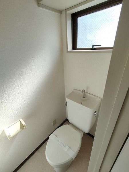 エピーメロン西瑞江のトイレ