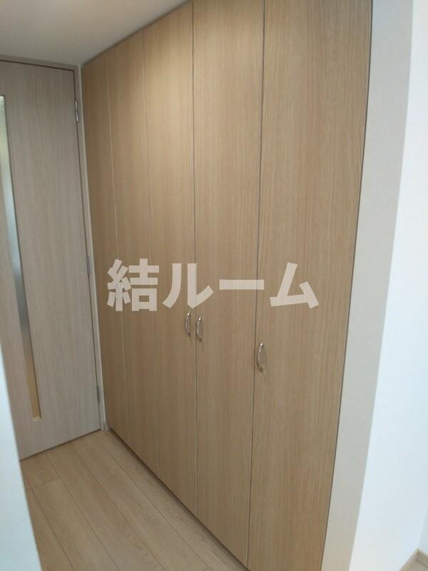 板橋区泉町の賃貸マンションの収納
