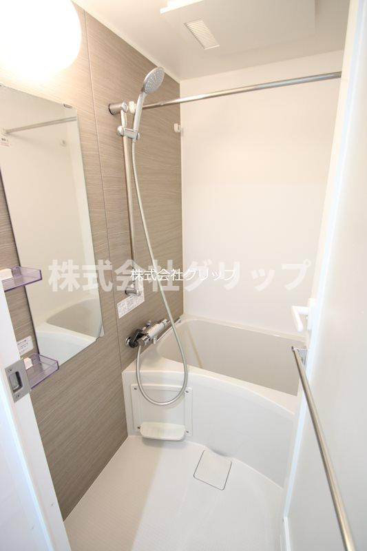 Le'a横濱天王町参番館の浴室