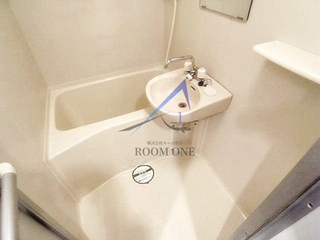 ロアール御茶ノ水順天堂大学前