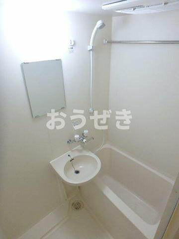 ガラ・ステージ茗荷谷の浴室