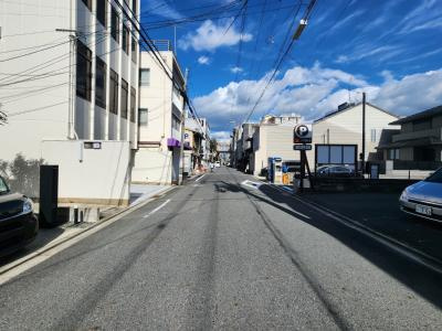 コーポグランブルーの地図|前面道路