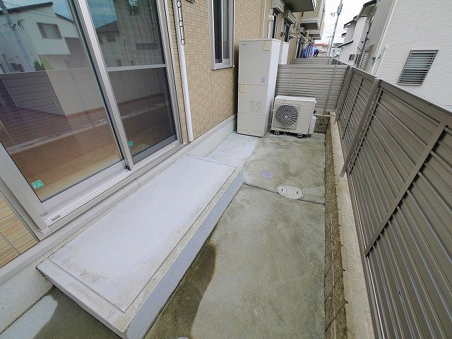 グランディール（青野町）の庭|テラスが付いています
