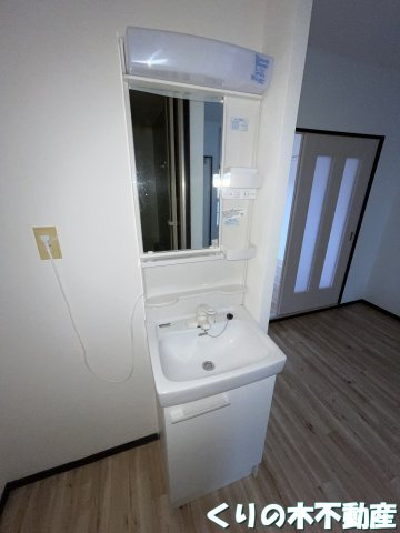 【洗面所】 | サンシティ日吉 | 同タイプのお部屋です（現況を優先します）
