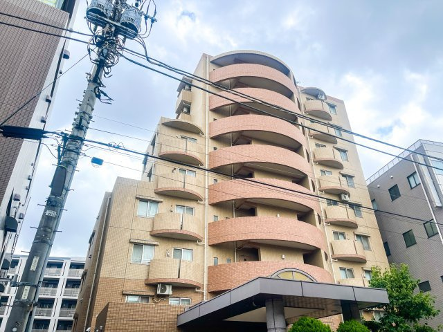 ヴェルビュ経堂の外観|ヴェルビュ経堂１階部分のお部屋は通常仲介手数料２５３万７７００円→０円にて即日現地案内可能です！