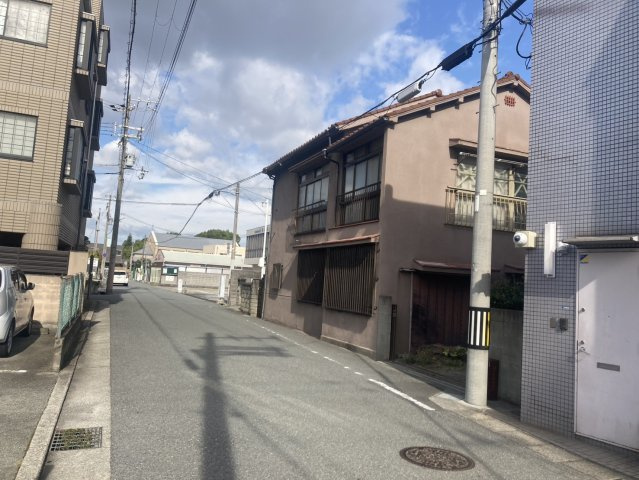 【前面道路含む現地写真】の画像