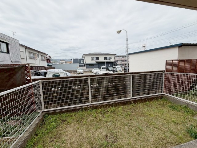 アミスター宝塚の庭