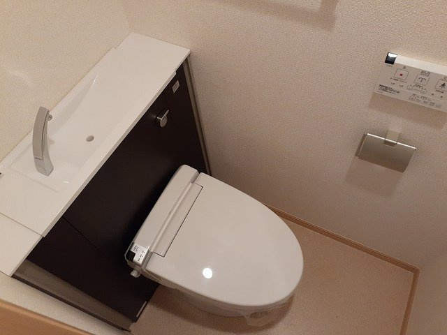 シカタ　シャンブレットⅠのトイレ|落ち着いたトイレです