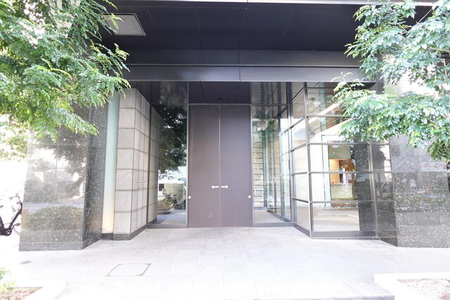 パークハビオ渋谷本町レジデンス(パークハビオシブヤホンマチレジテ)のエントランス