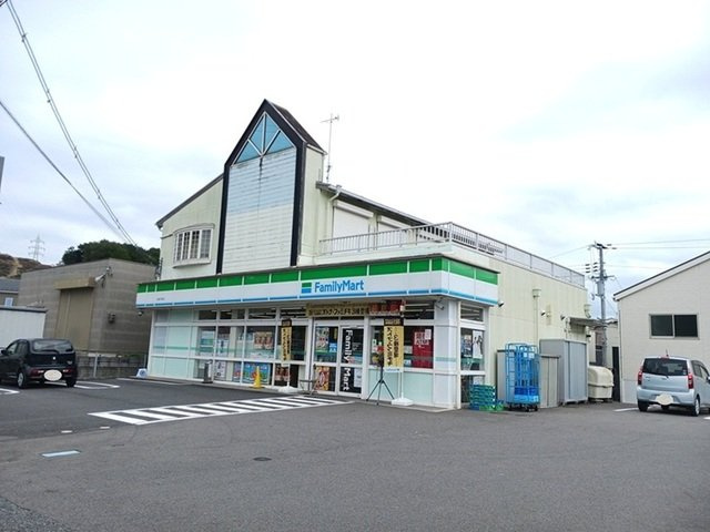 ＣＯＳＭＯＳ（コスモス）の周辺|ファミリーマート　大津千町店まで550m