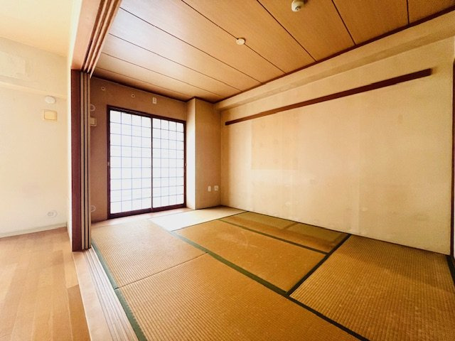 アスタ新長田タワーズコート　コート棟の和室