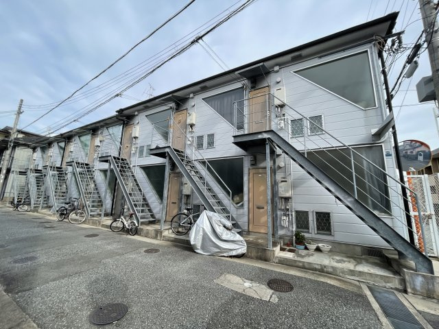 セブンステイヤーズの外観