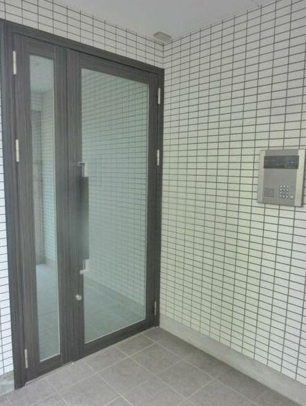 【エントランス】