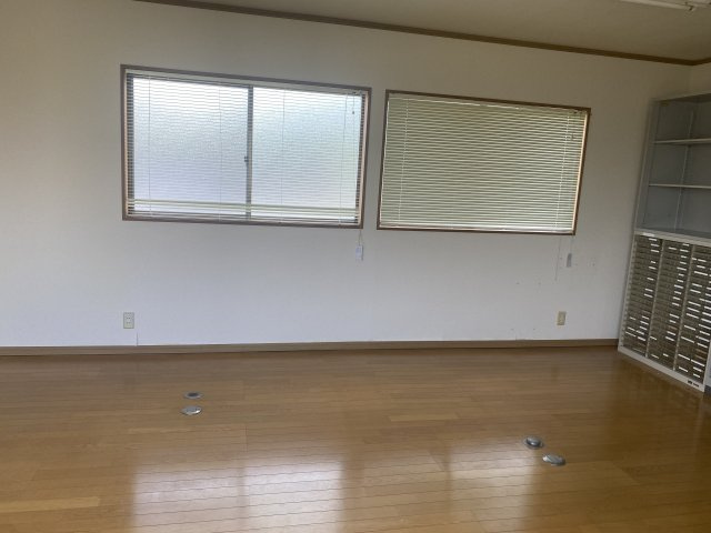 宮嶋貸店舗の居間・リビング