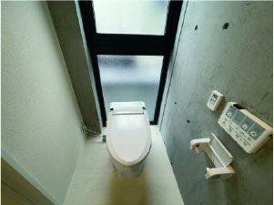 ｉｄｅａｓＡＹＡＳＥのトイレ