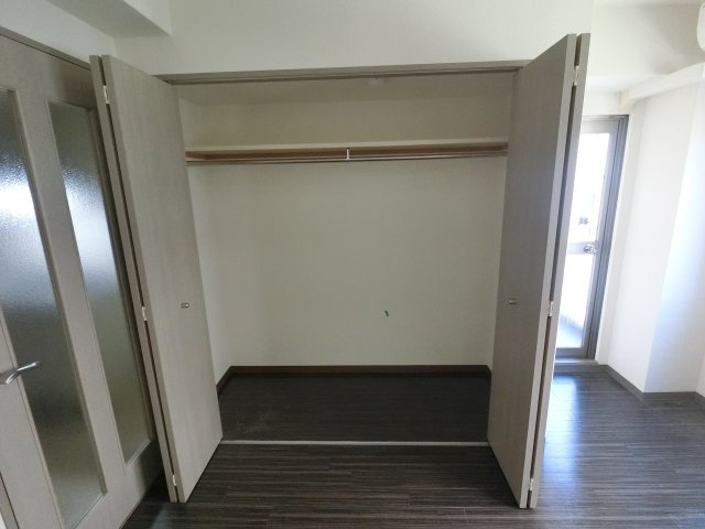 市川市市川１丁目の賃貸マンションの収納