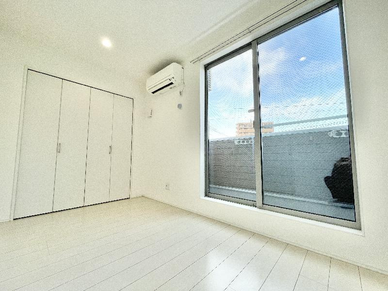 ルミエール新堀町の居間・リビング|こちらの居間で趣味の時間をお楽しみください