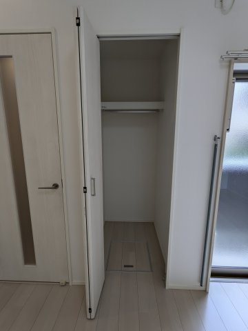 ハーモニーテラス佐古前町の収納|クローゼット
