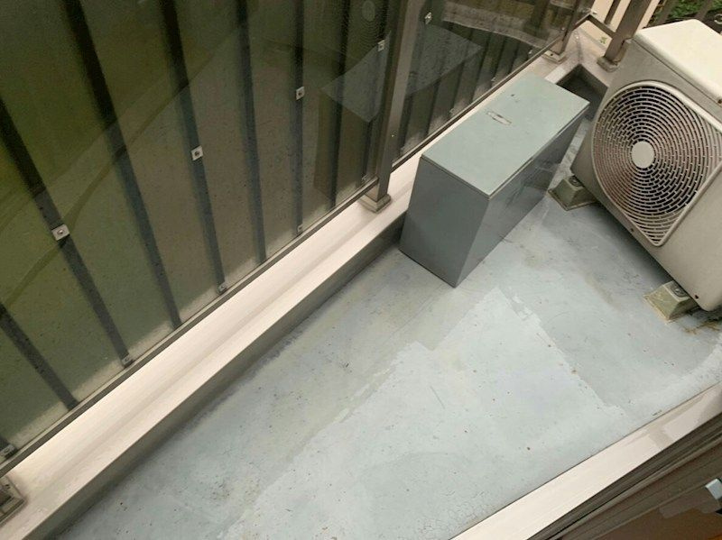 APARTMENT αのバルコニー