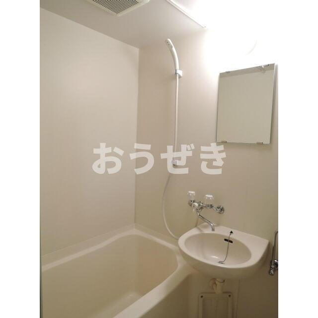 プレールミホカテリーナ武蔵小山の洗面所|※掲載写真別号室タイプ