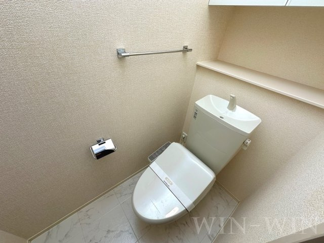 イーグル花田のトイレ|イメージ（同建物内別部屋の写真です）