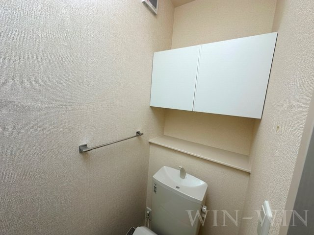 イーグル花田のトイレ|イメージ（同建物内別部屋の写真です）