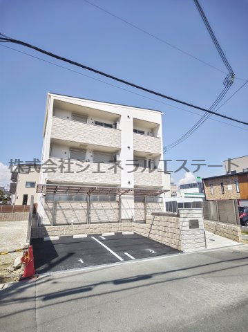 クリエオーレ雁屋西町の外観