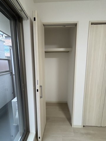 クリエオーレ雁屋西町の収納