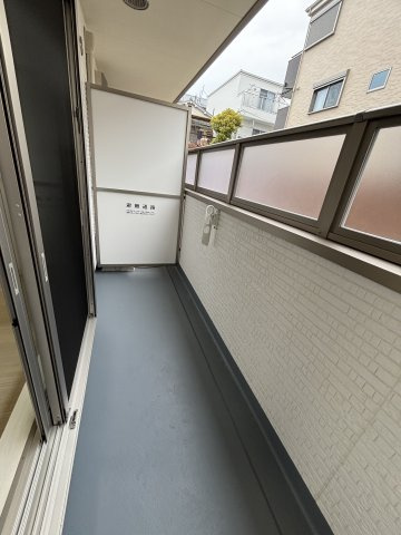 クリエオーレ雁屋西町のバルコニー