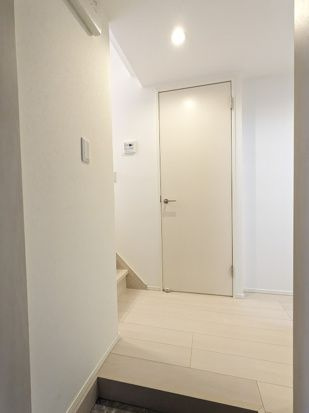 クレーシェレ瑞穂の玄関