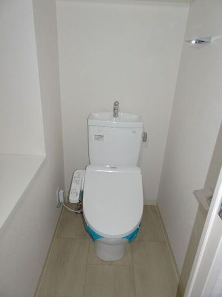 プレサンスNAGOYA覚王山のトイレ