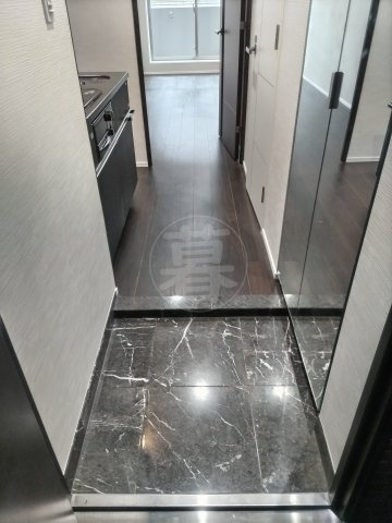 ロアール武蔵新田の玄関