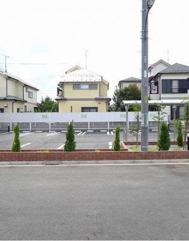 ウィステリアタウン　Ⅳの駐車場